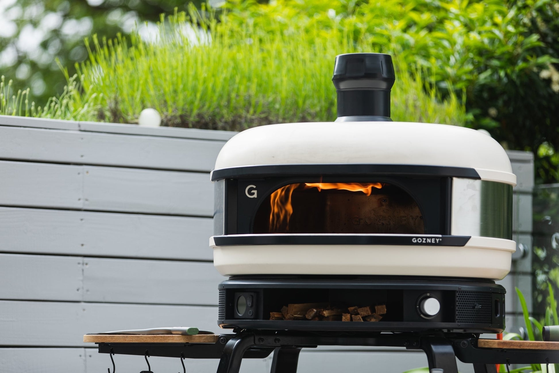 Gozney Dome Bone Outdoor Dual Fuel Pizza Oven