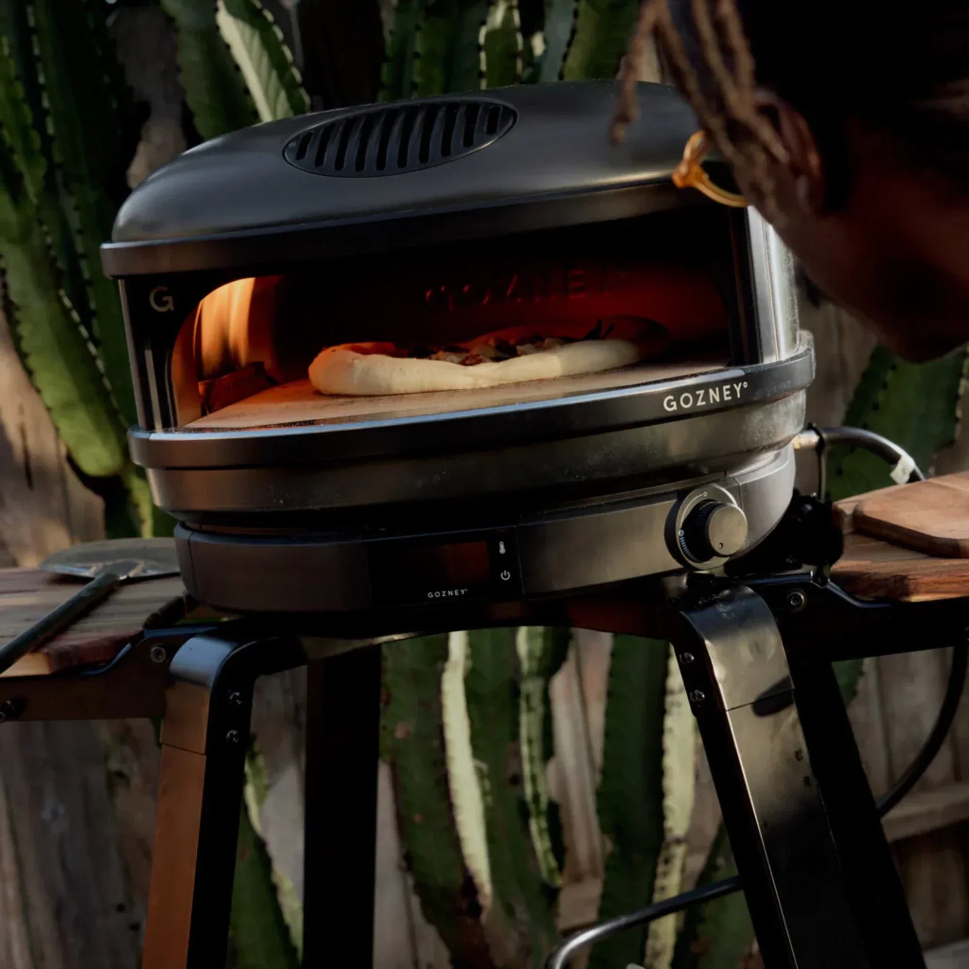 Gozney Arc Off-Black Outdoor Propane Gas Freestanding Pizza Oven Bundle